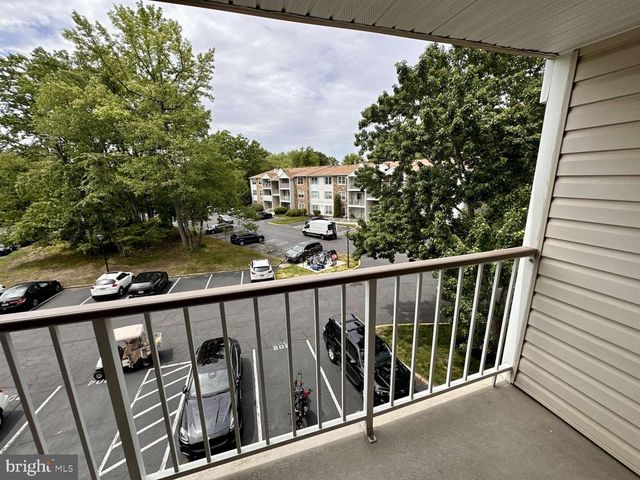 70 MULBERRY CT, Trenton, NJ 08619