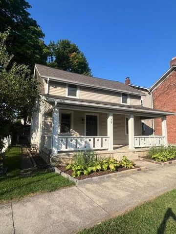 75 W Columbus Street, Lithopolis, OH 43136