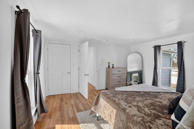 106 Clark Street, Reinbeck, IA 50669