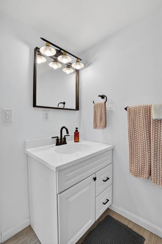 106 Clark Street, Reinbeck, IA 50669