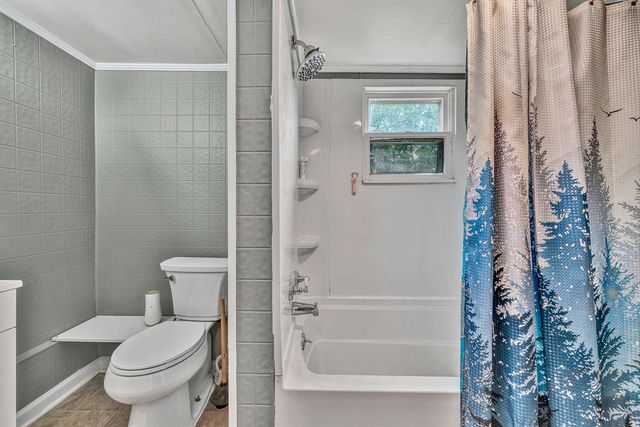 215 CIRCLE DR, Rocky Mount, VA 24151