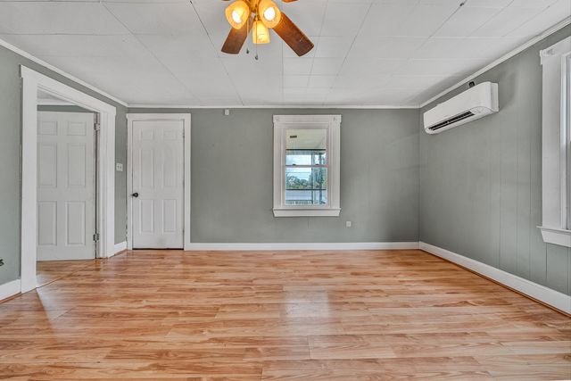 215 CIRCLE DR, Rocky Mount, VA 24151