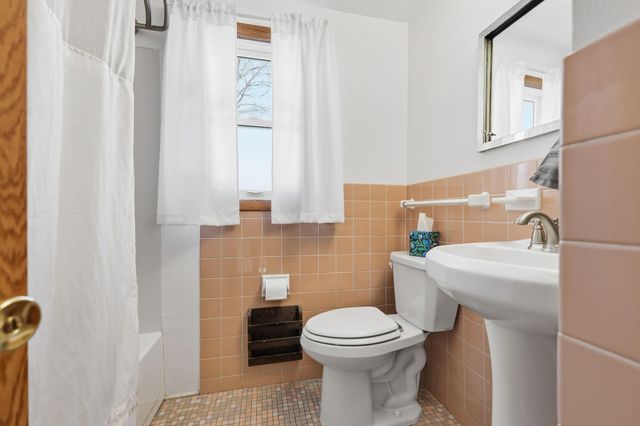 2277 Floral Drive, White Bear Lake, MN 55110