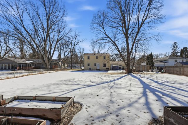 2277 Floral Drive, White Bear Lake, MN 55110