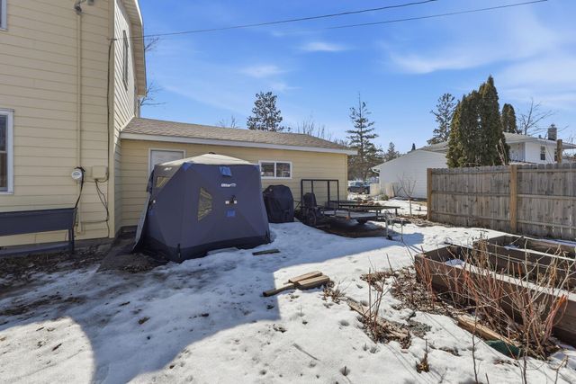 2277 Floral Drive, White Bear Lake, MN 55110