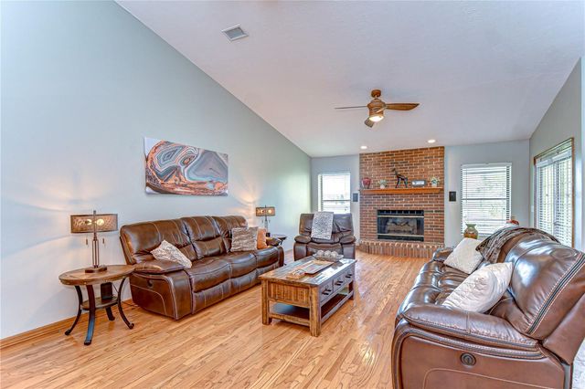 709 SPORTSMAN PARK DRIVE, Seffner, FL 33584