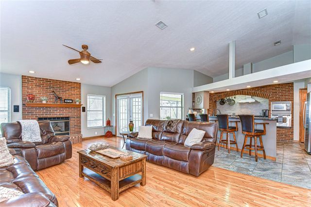 709 SPORTSMAN PARK DRIVE, Seffner, FL 33584