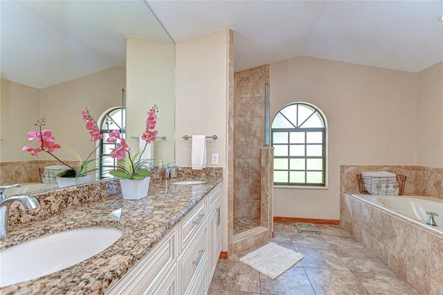 709 SPORTSMAN PARK DRIVE, Seffner, FL 33584