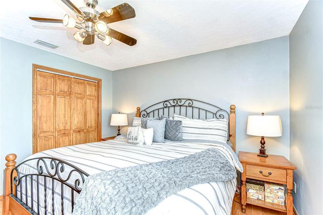 709 SPORTSMAN PARK DRIVE, Seffner, FL 33584