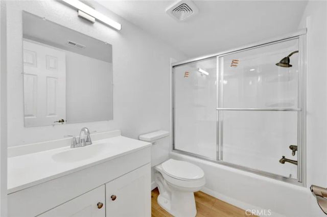 25027 Peachland Avenue 260, Newhall, CA 91321