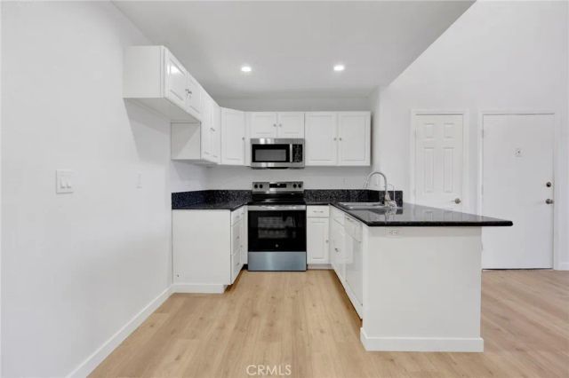 25027 Peachland Avenue 260, Newhall, CA 91321