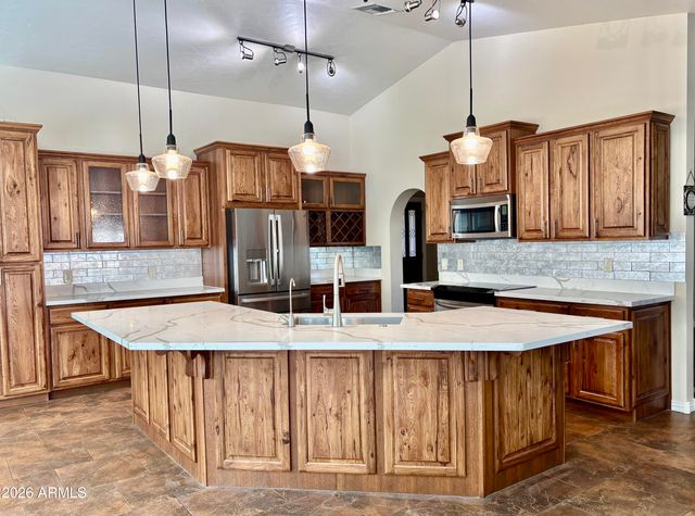 5002 E BLANCHE Drive, Scottsdale, AZ 85254