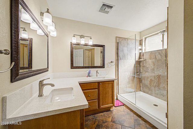 5002 E BLANCHE Drive, Scottsdale, AZ 85254