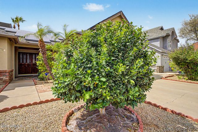 5002 E BLANCHE Drive, Scottsdale, AZ 85254