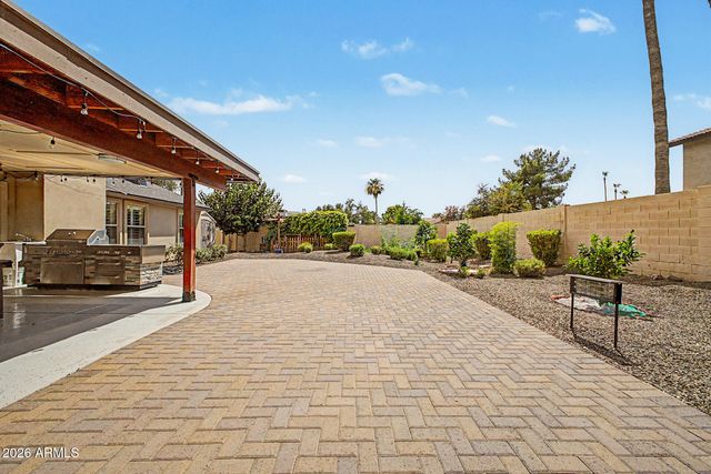 5002 E BLANCHE Drive, Scottsdale, AZ 85254