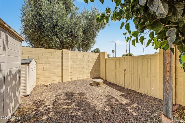 5002 E BLANCHE Drive, Scottsdale, AZ 85254