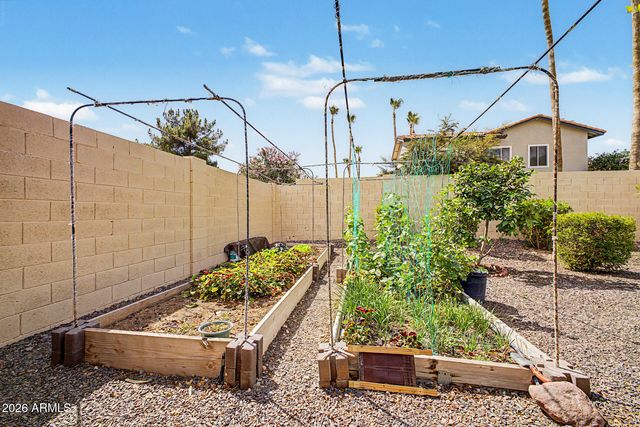 5002 E BLANCHE Drive, Scottsdale, AZ 85254