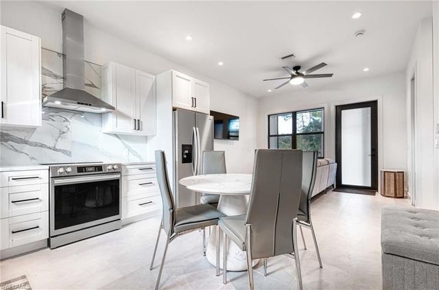 12 35th AVE NW, Naples, FL 34120