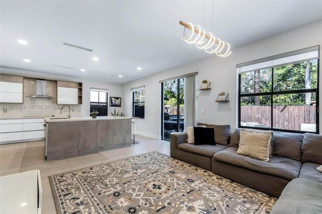 10043 NW 89 TERRA, Doral, FL 33178