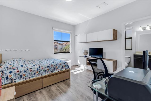 10043 NW 89 TERRA, Doral, FL 33178