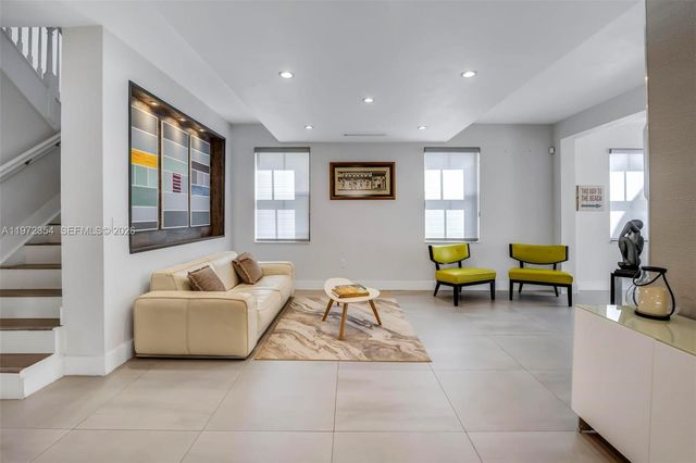 10043 NW 89 TERRA, Doral, FL 33178