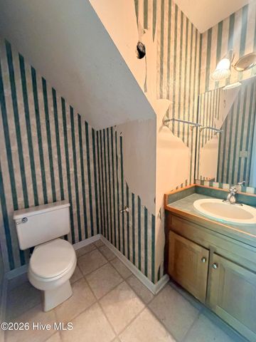 6323 Strawfield Drive, Wilmington, NC 28405