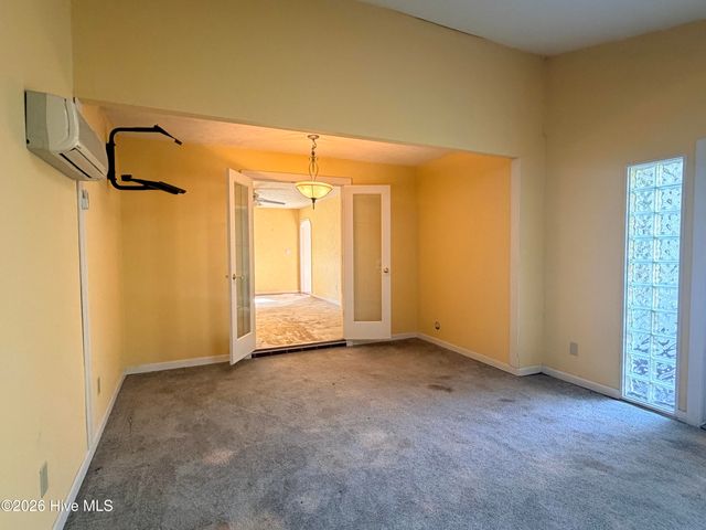 6323 Strawfield Drive, Wilmington, NC 28405