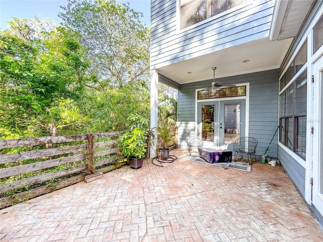 5339 NW 9TH LANE, Gainesville, FL 32605