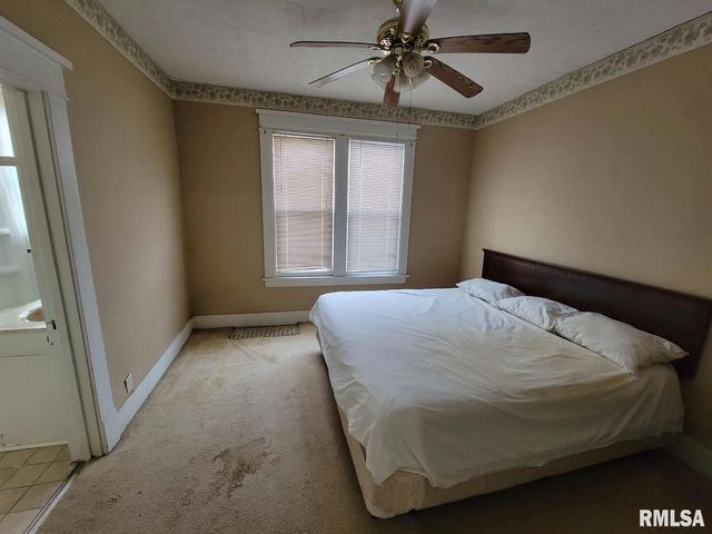 334 S LINCOLN Boulevard, Centralia, IL 62801