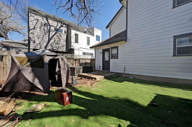 1118 Linden ST, Austin, TX 78702