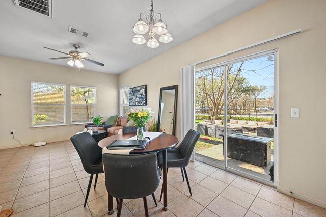 1118 Linden ST, Austin, TX 78702