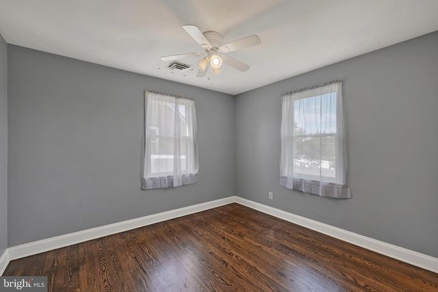 338 IDA AVE, Baltimore, MD 21221