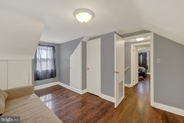 338 IDA AVE, Baltimore, MD 21221