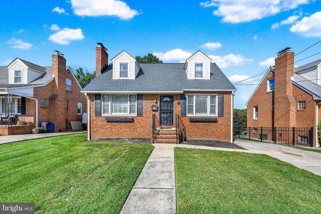 338 IDA AVE, Baltimore, MD 21221
