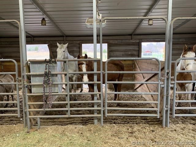 18500 Slick Road, Kellyville, OK 74039