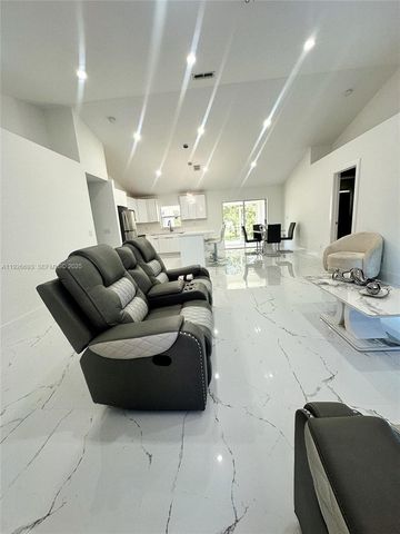 1716 NE 6TH PL 0, Cape Coral, FL 33909