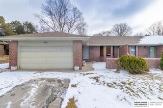 4910 Sinclair Court, Lincoln, NE 68516