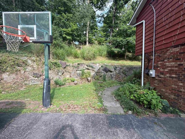 110 Sauk Court, Huntington, WV 25705