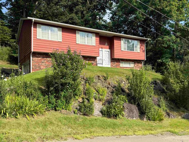 110 Sauk Court, Huntington, WV 25705