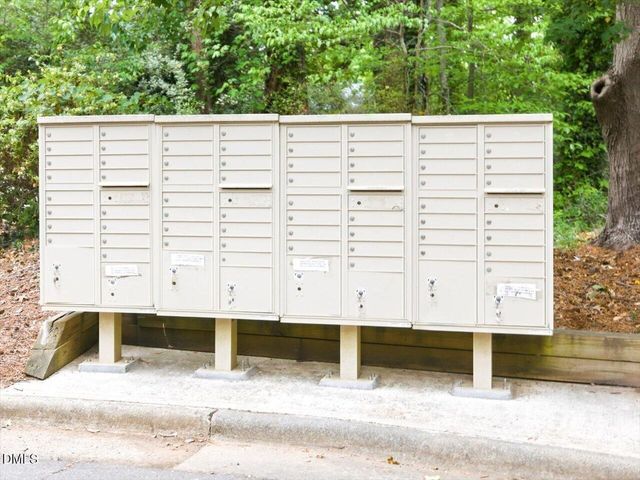 332 Ashley Forest Road Bldg H, Chapel Hill, NC 27514