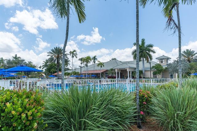 1653 Zenith Way, Weston, FL 33327