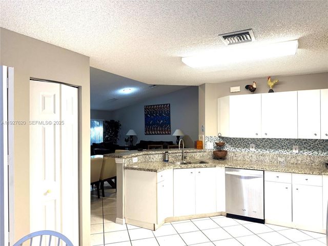 1653 Zenith Way, Weston, FL 33327