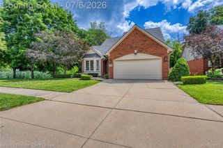 57558 Suffield Drive, Washington Township, MI 48094