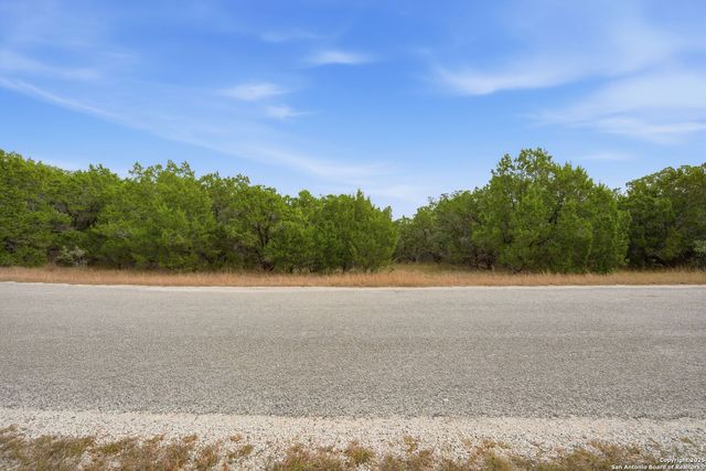 875 Country Pike, Canyon Lake, TX 78133