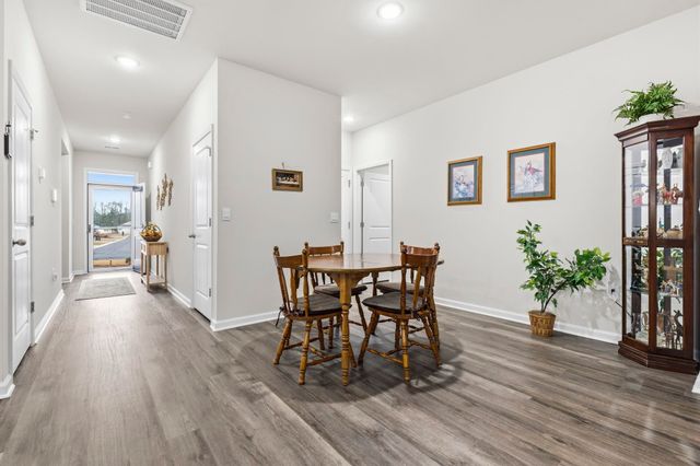 212 Columbus St., Conway, SC 29526