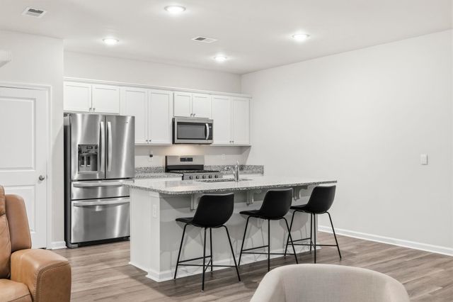 212 Columbus St., Conway, SC 29526