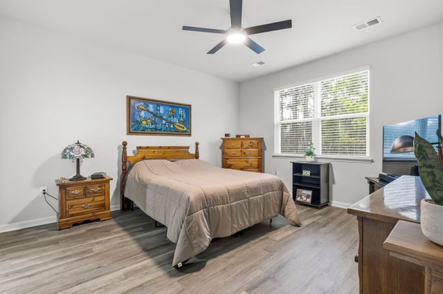 212 Columbus St., Conway, SC 29526