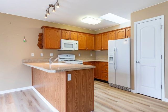 648 Beech Court, Lowell, IN 46356