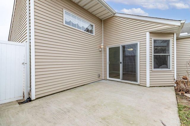 648 Beech Court, Lowell, IN 46356