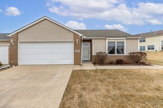 648 Beech Court, Lowell, IN 46356